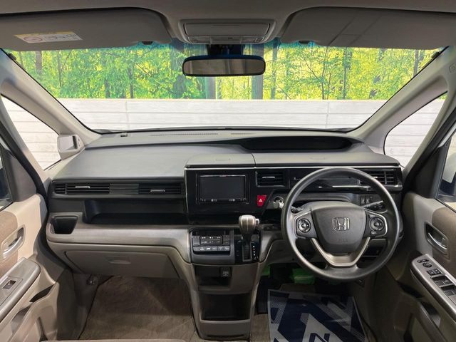 ステップワゴン1.5 G