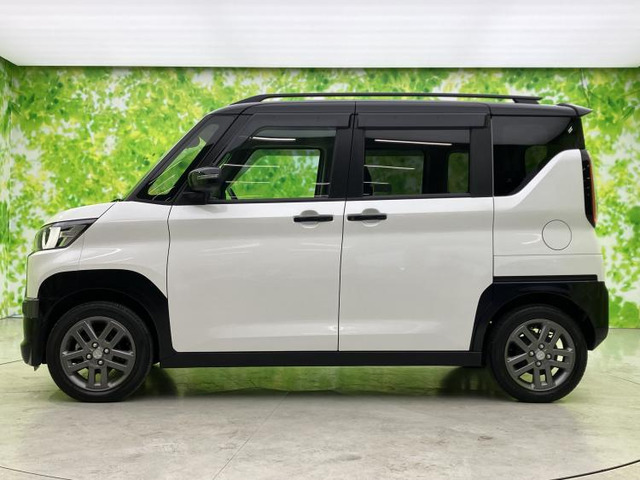 デリカミニT プレミアム 4WD