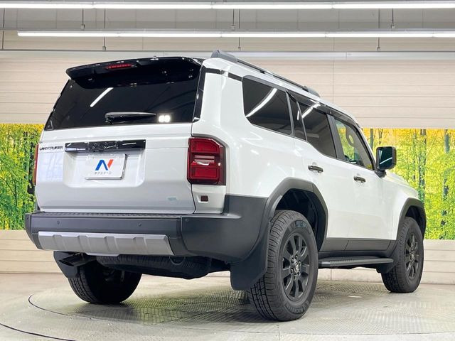 �������x�̃K���X�疌�ŝ����͂������A�㎿�ȃc���E����������B���O����_���J�����؂Ȉ��Ԃ�ی삵�A�F�����E�򉻂�h�~�B�u�e�X�v���b�V���R�[�g�v�A�u�e�v���~�b�T�R�[�g�v���炨�I�т��������܂��B