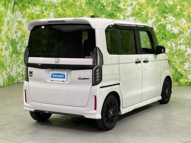 N-BOXカスタムL スタイルプラス ブラック
