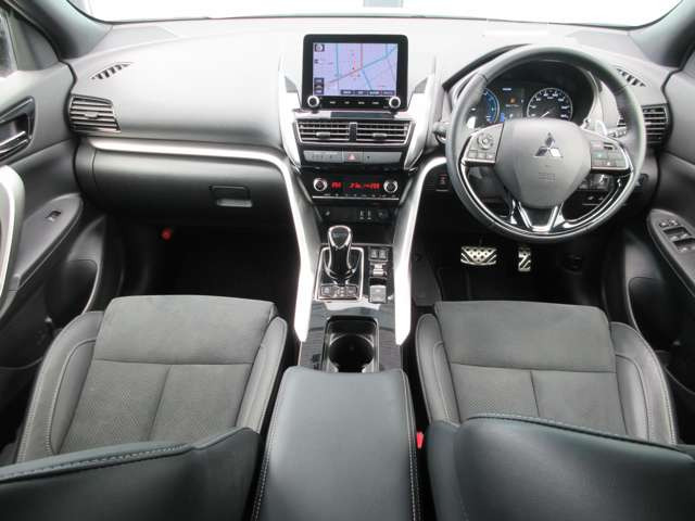 エクリプスクロスPHEV 2.4 P 4WD