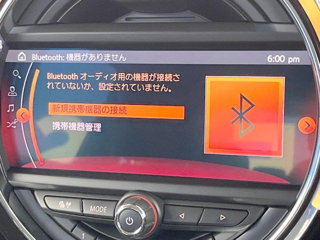 ��Bluetooth:���莝���̃X�}�[�g�t�H���ȂǂƐڑ����A�n���Y�t���[�ʘb��Տꊴ����~���[�W�b�N�Đ������y���݂��������܂��B�����ڑ��ł��̂Ŕς킵��������܂����