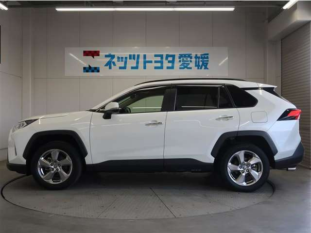 RAV42.5 ハイブリッド G E-Four 4WD