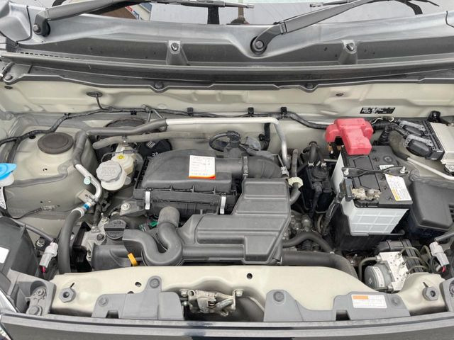 親切・丁寧な専門メカニックスタッフが応対!・車検・点検整備・事故等の修理などアフターサービスも安心。お車のカスタマイズもネクステージのサービススタッフまでご相談ください!