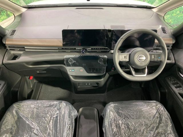 セレナ1.4 e-POWER ハイウェイスターV