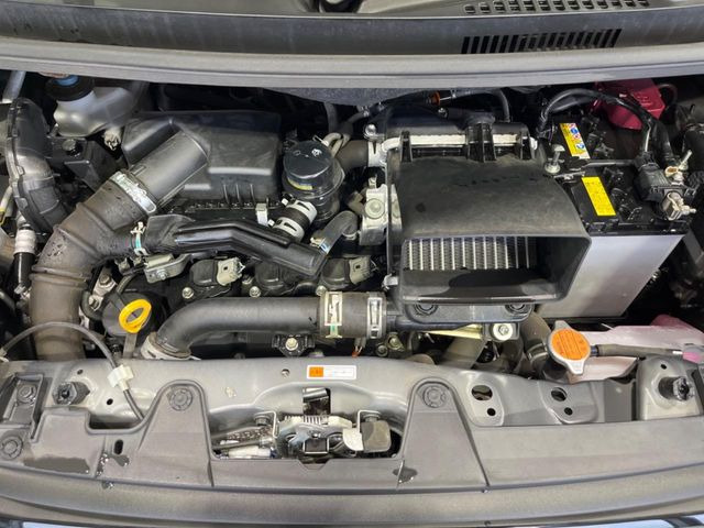 親切・丁寧な専門メカニックスタッフが応対!・車検・点検整備・事故等の修理などアフターサービスも安心。お車のカスタマイズもネクステージのサービススタッフまでご相談ください!