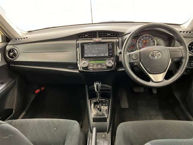 カローラアクシオ1.5 G 4WD