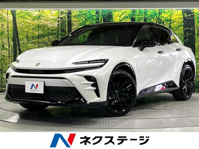 クラウンスポーツ2.5 Z E-Four 4WD