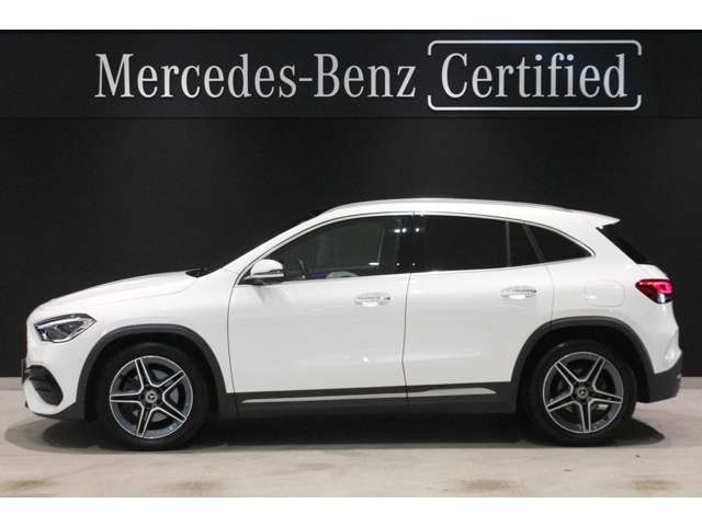 GLAクラスGLA200d 4マチック AMGライン 4WD