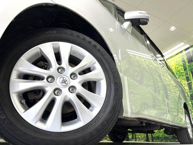 �y����16�C���`�A���~�z�C�[���z�O�ςɃ}�b�`���������A���~�z�C�[���𑕒����Ă���܂��B�e��ЊO�A���~�z�C�[����A�X�^�b�h���X�^�C�����戵�����Ă���܂��B���񂲑��k����������