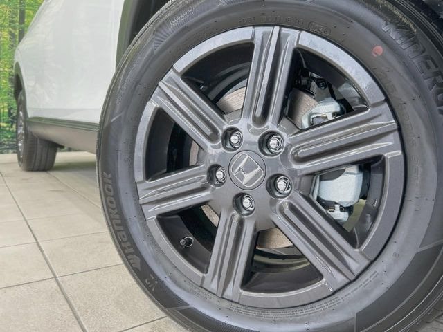 �y����16�C���`�A���~�z�C�[���z�O�ςɃ}�b�`���������A���~�z�C�[���𑕒����Ă���܂��B�e��ЊO�A���~�z�C�[����A�X�^�b�h���X�^�C�����戵�����Ă���܂��B���񂲑��k����������