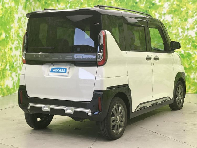 デリカミニT プレミアム 4WD