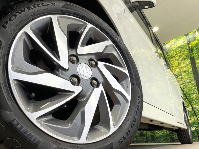 �y����15�C���`�A���~�z�C�[���z�O�ςɃ}�b�`���������A���~�z�C�[���𑕒����Ă���܂��B�e��ЊO�A���~�z�C�[����A�X�^�b�h���X�^�C�����戵�����Ă���܂��B���񂲑��k����������
