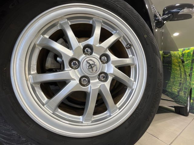 �y����16�C���`�A���~�z�C�[���z�O�ςɃ}�b�`���������A���~�z�C�[���𑕒����Ă���܂��B�e��ЊO�A���~�z�C�[����A�X�^�b�h���X�^�C�����戵�����Ă���܂��B���񂲑��k����������