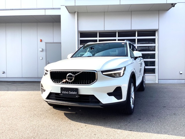 XC40プラス B3