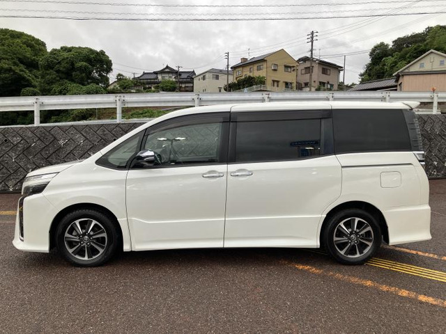 ヴォクシー2.0 ZS 煌II