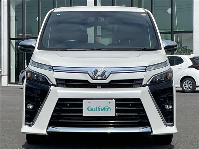 ヴォクシー2.0 ZS 煌II 4WD