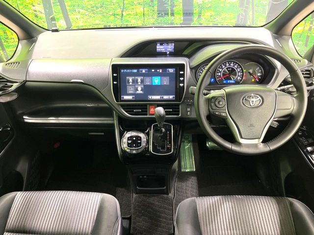 ヴォクシー2.0 ZS