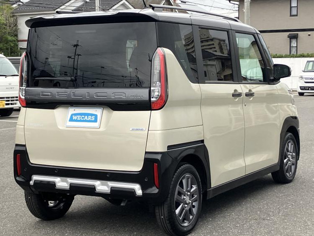 デリカミニG プレミアム リミテッド エディション 4WD