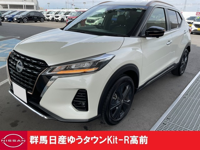 キックス1.2 X 90周年記念車 (e-POWER)