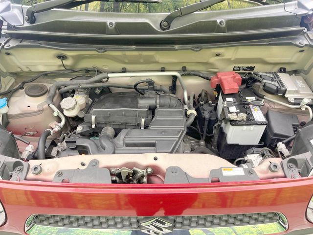親切・丁寧な専門メカニックスタッフが応対!・車検・点検整備・事故等の修理などアフターサービスも安心。お車のカスタマイズもネクステージのサービススタッフまでご相談ください!