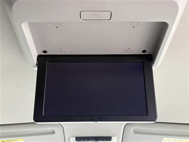 セレナ2.0 ハイウェイスター Vセレクション