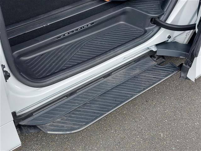 ヴェルファイア2.4 Z プレミア