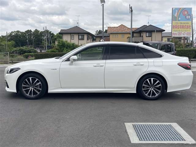 クラウンハイブリッド 2.5 S Cパッケージ