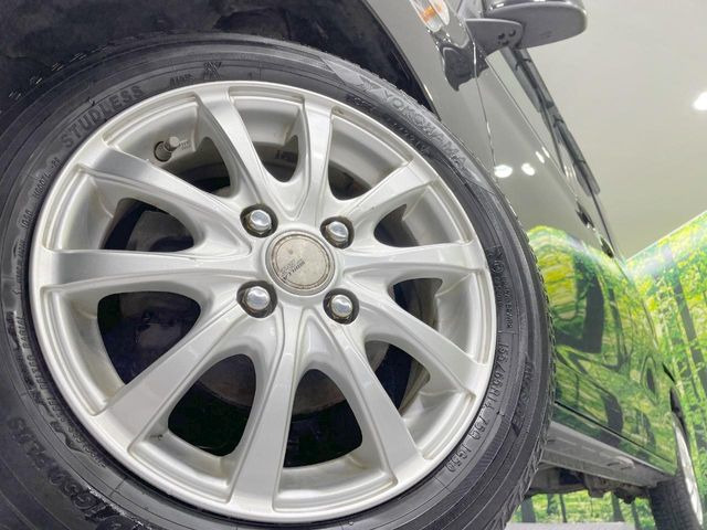 �y14�C���`�A���~�z�C�[���z�O�ςɃ}�b�`�����A���~�z�C�[���𑕒����Ă���܂��B�e��A���~�z�C�[����A�X�^�b�h���X�^�C�����戵�����Ă���܂��B���񂲑��k����������