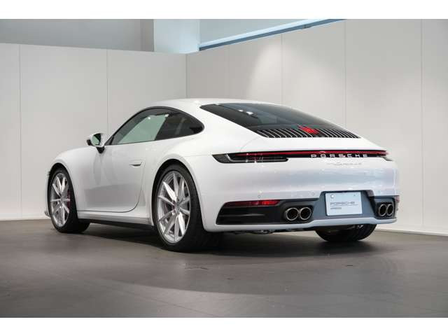 911カレラ4S PDK 4WD