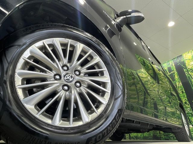 �y����17�C���`�A���~�z�C�[���z�O�ςɃ}�b�`���������A���~�z�C�[���𑕒����Ă���܂��B�e��ЊO�A���~�z�C�[����A�X�^�b�h���X�^�C�����戵�����Ă���܂��B���񂲑��k����������