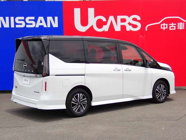 セレナ1.4 e-POWER ハイウェイスターV