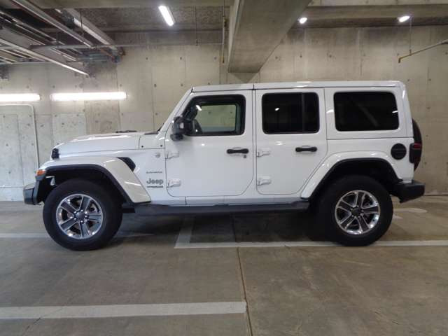 ラングラーアンリミテッド サハラ 4WD