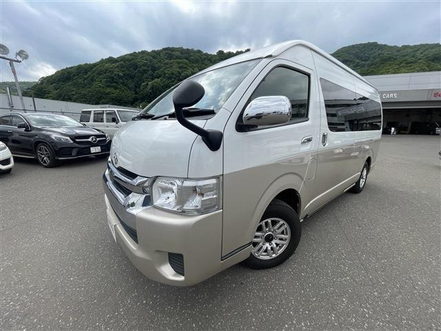 ハイエース2.7 グランドキャビン 4WD