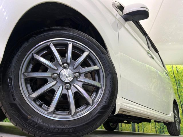 �y����14�C���`�A���~�z�C�[���z�O�ςɃ}�b�`���������A���~�z�C�[���𑕒����Ă���܂��B�e��ЊO�A���~�z�C�[����A�X�^�b�h���X�^�C�����戵�����Ă���܂��B���񂲑��k����������