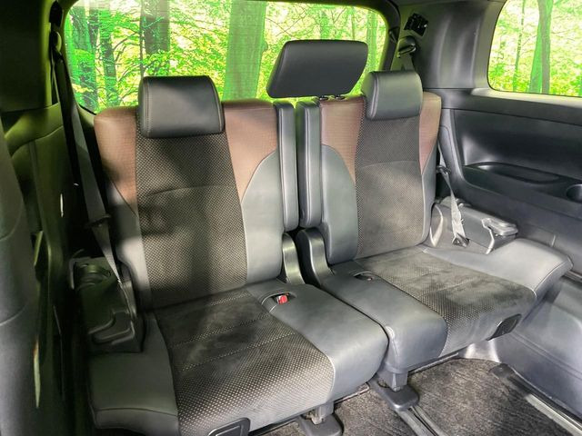 3��ڃV�[�g�͂�������ԗǍD����l�ł��������ƍ����Ē����܂��̂ŁA��l���ł̂��o���������N���N�ł��􂲉Ƒ��ŁA�C�̒m�ꂽ���ԂŁA�h���C�u�ɍs���̂��y���݂ł��ˁ�