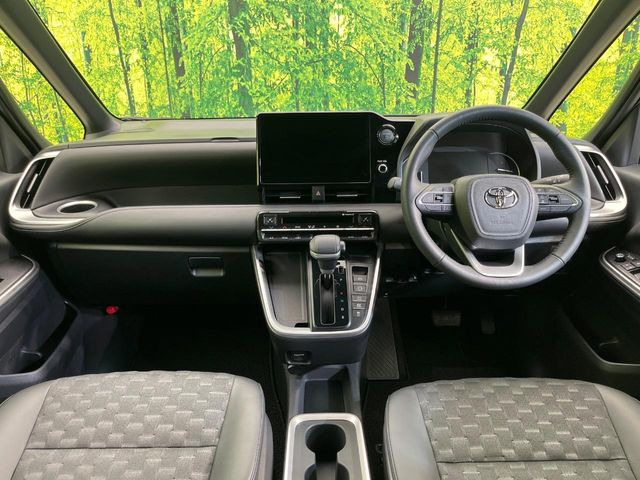 ヴォクシー1.8 ハイブリッド S-Z