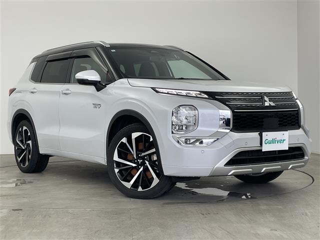 アウトランダーPHEV 2.4 P 4WD