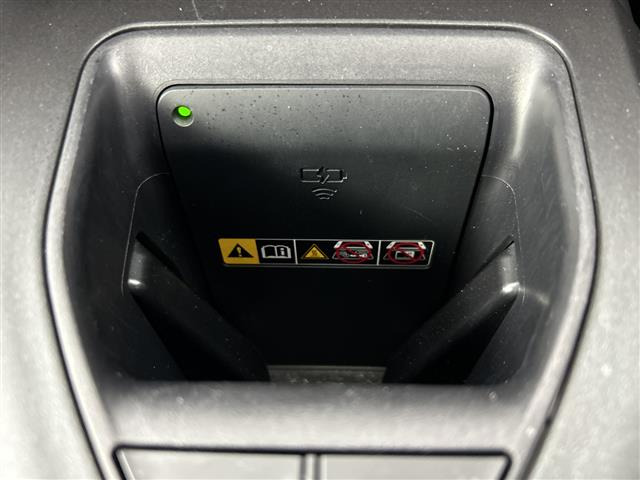 クラウンクロスオーバー2.5 G アドバンスト レザー パッケージ E-Four 4WD