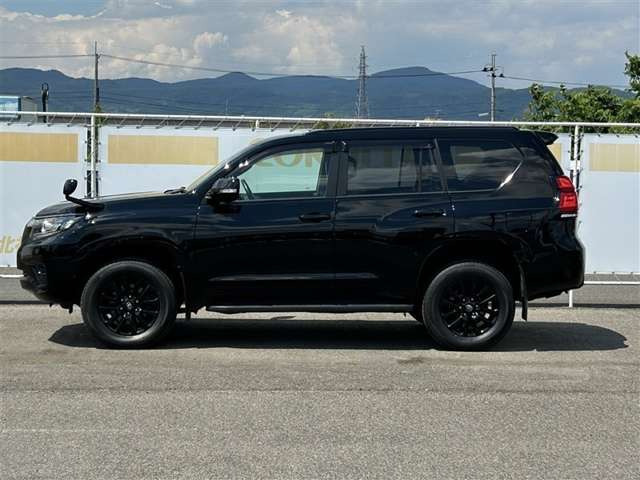 ランドクルーザープラド2.8 TX Lパッケージ ブラックエディション ディーゼル 4WD