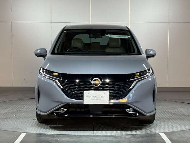 ノートオーラ1.2 G レザーエディション