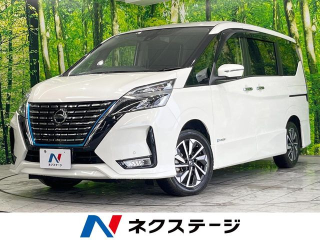 セレナ1.2 e-POWER ハイウェイスターV
