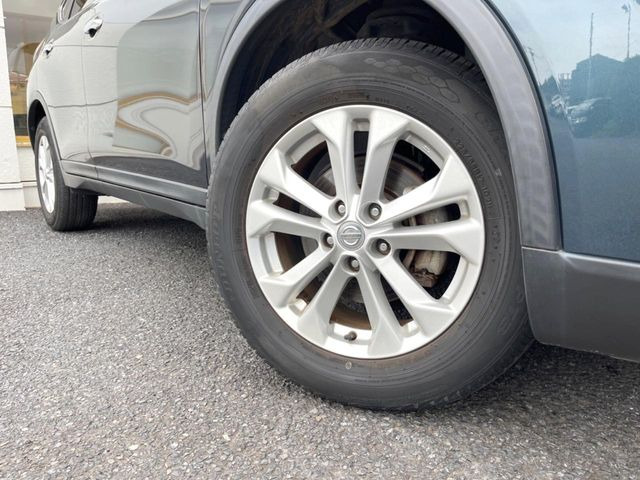 �y17�C���`�A���~�z�C�[���z�O�ςɃ}�b�`�����A���~�z�C�[���𑕒����Ă���܂��B�e��A���~�z�C�[����A�X�^�b�h���X�^�C�����戵�����Ă���܂��B���񂲑��k����������
