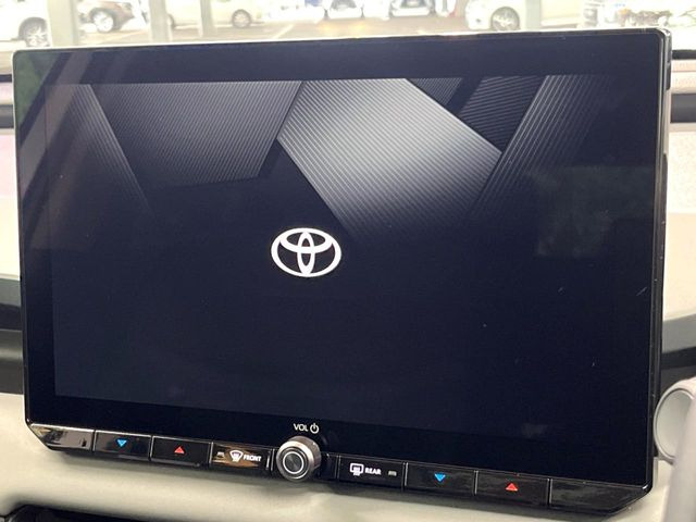 �y12.9�C���` �f�B�X�v���C�I�[�f�B�I�z���ʂ̃f�B�X�v���C��AppleCarPlay��AndroidAuto�����p�\�B�傫�ȉ�ʂŃX�}�z�i�r�A�v���������p���������܂���