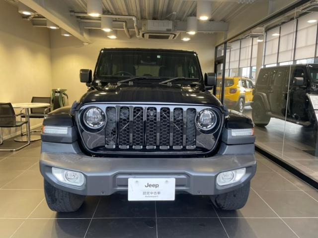 ラングラーアンリミテッド サハラ 4WD