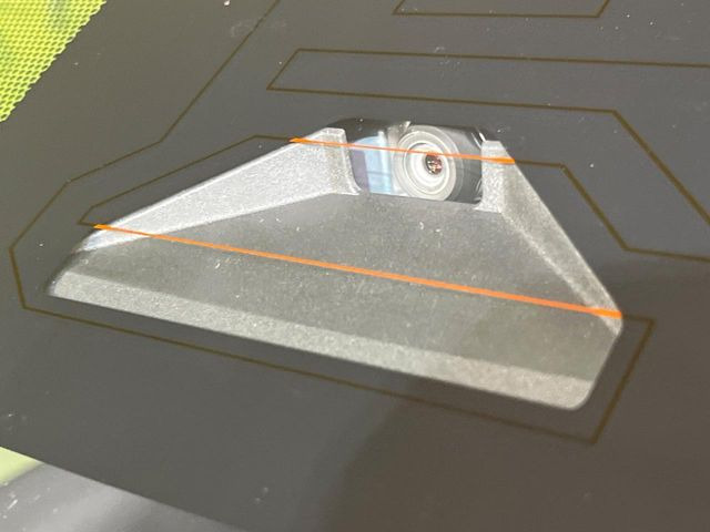 ヴォクシー1.8 ハイブリッド S-Z
