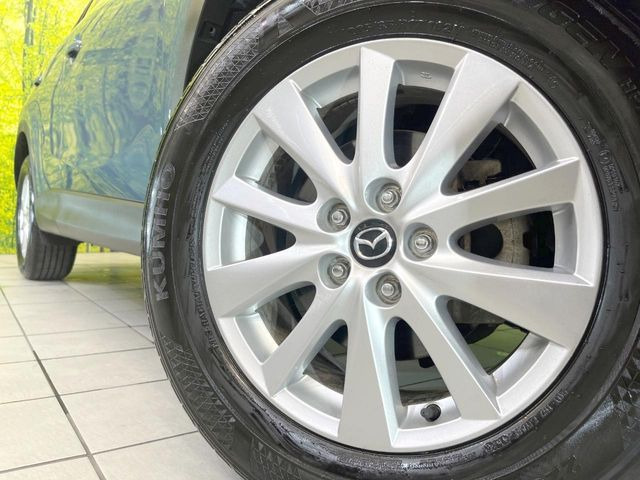 �y����17�C���`�A���~�z�C�[���z�O�ςɃ}�b�`���������A���~�z�C�[���𑕒����Ă���܂��B�e��ЊO�A���~�z�C�[����A�X�^�b�h���X�^�C�����戵�����Ă���܂��B���񂲑��k����������