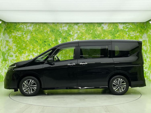 セレナ1.4 e-POWER ハイウェイスターV