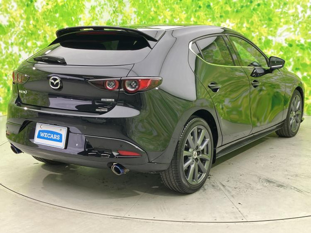 MAZDA3ファストバック1.8 XD バーガンディ セレクション