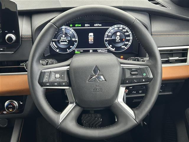 アウトランダーPHEV 2.4 P 4WD